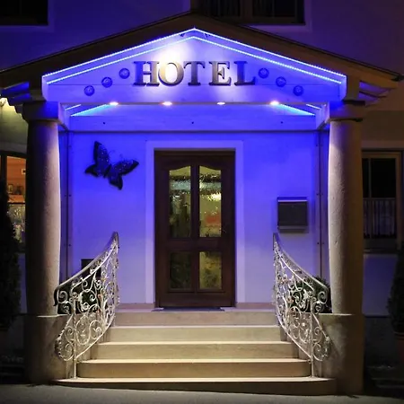 Fleischmann Guest house